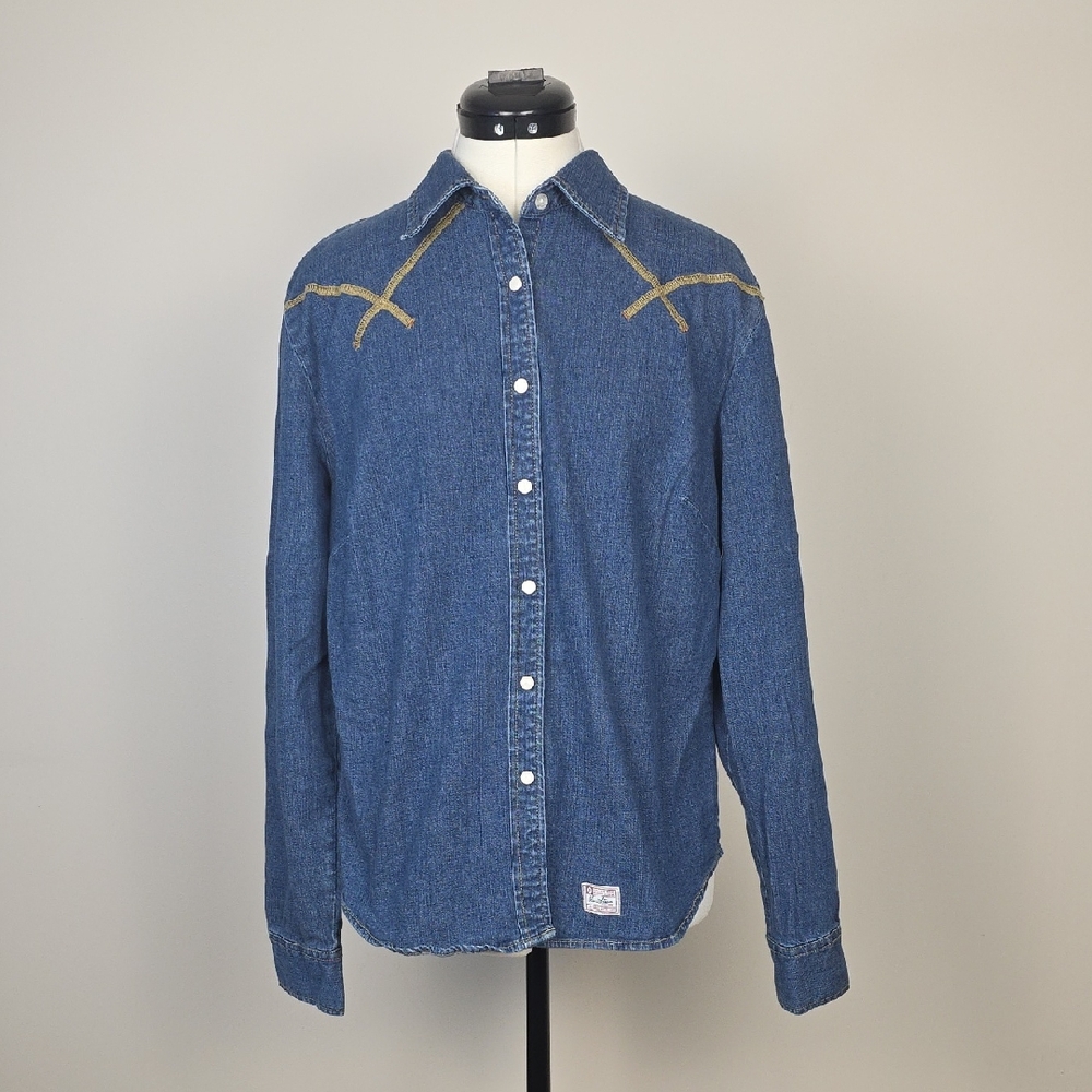 Levi’s Signature Western Denim Shirt – Size L (12/14)